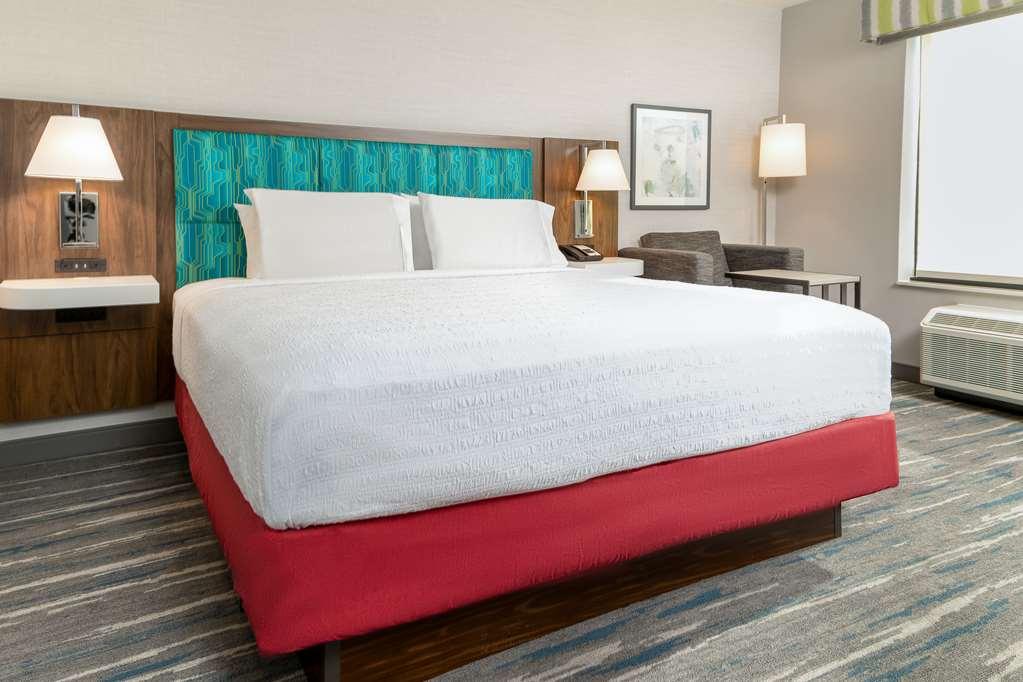Hampton Inn & Suites Santa Rosa Sonoma Wine Country Room photo